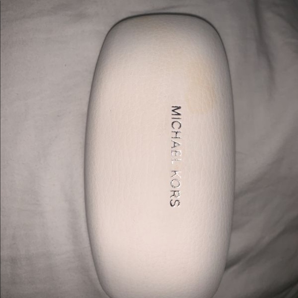 Michael Kors shades - Picture 5 of 7